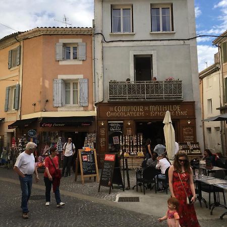 L'Isle O Luberon Apartment Exterior photo